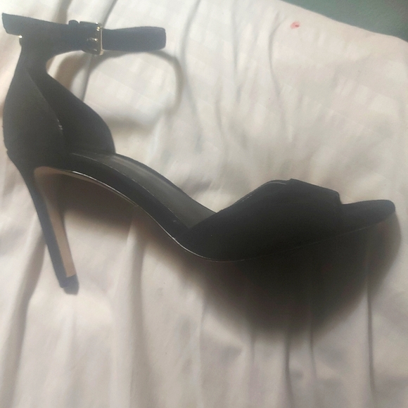 Michael Kors ladies shoes - Picture 1 of 3